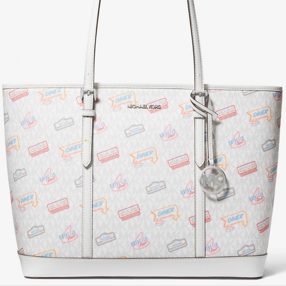 NWOT MK Jet Set Large Printed Signature Logo Tote Bag - Picture 9 of 10